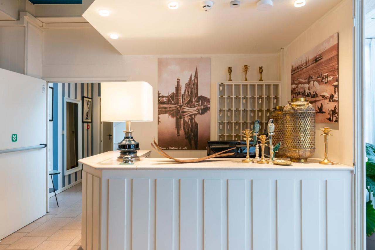 Alta Marea Milano Marittima Exterior foto