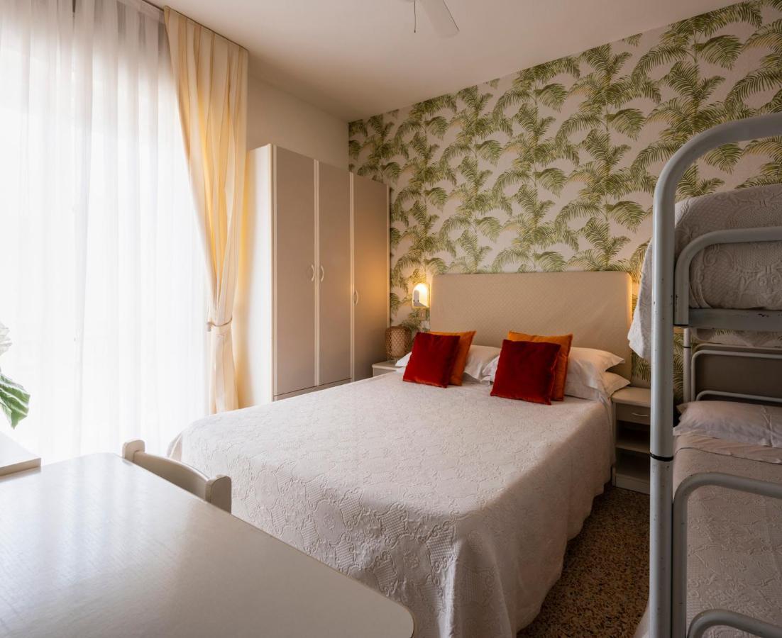 Alta Marea Milano Marittima Exterior foto